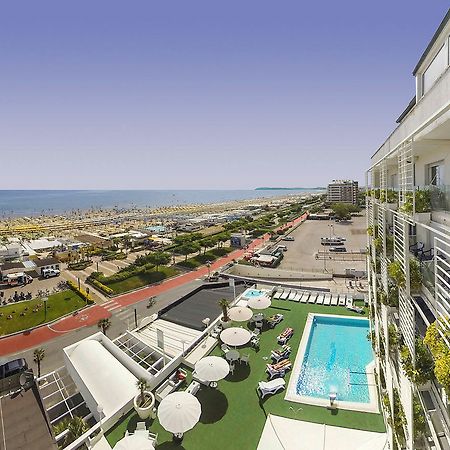 Hotel Mediterraneo Riccione Esterno foto