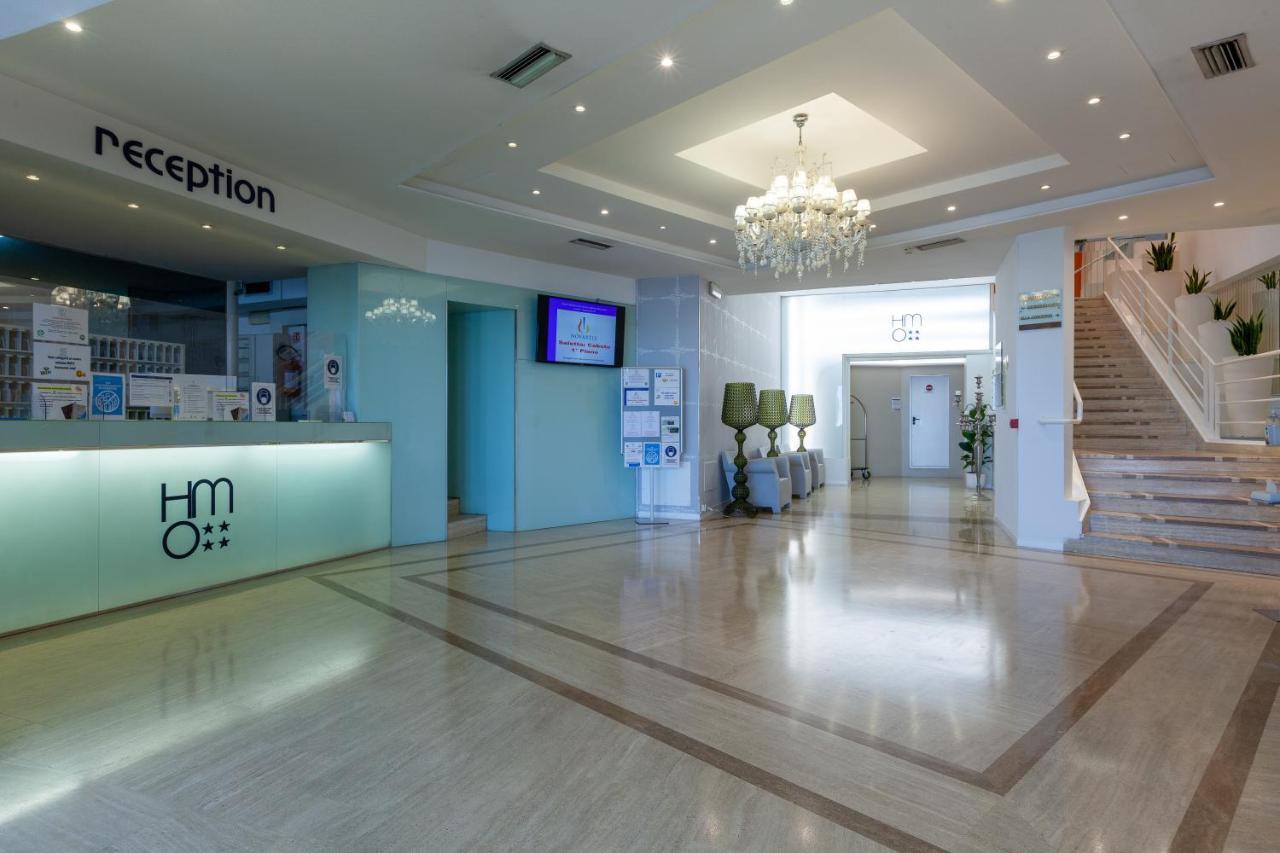 Hotel Mediterraneo Riccione Esterno foto